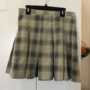 Light green skater skirt